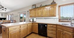 318 Shannon Avenue, Smithville, MO 64089