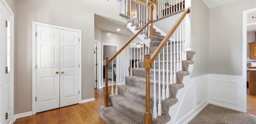318 Shannon Avenue, Smithville, MO 64089