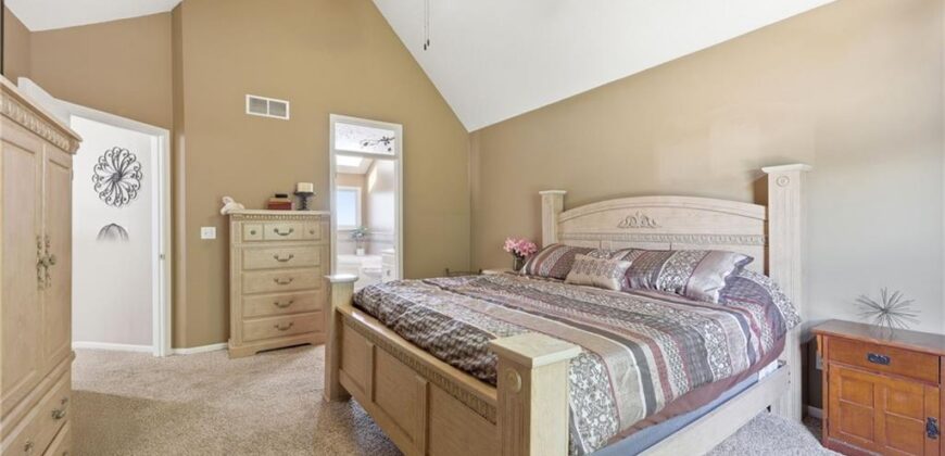 318 Shannon Avenue, Smithville, MO 64089