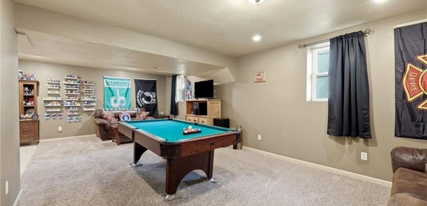 318 Shannon Avenue, Smithville, MO 64089