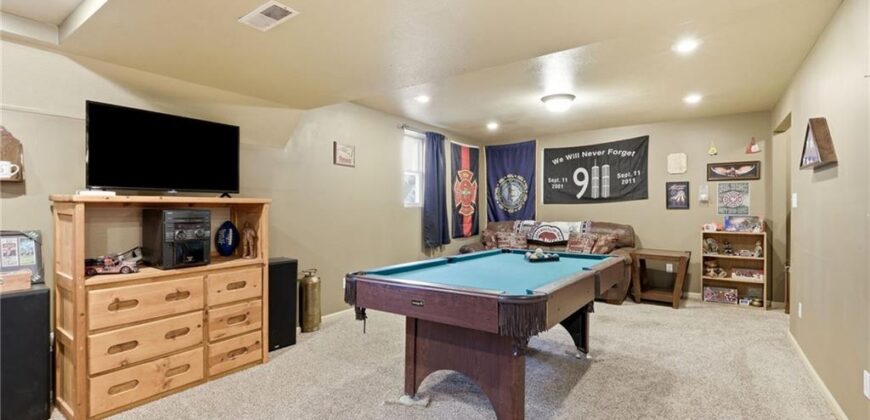 318 Shannon Avenue, Smithville, MO 64089