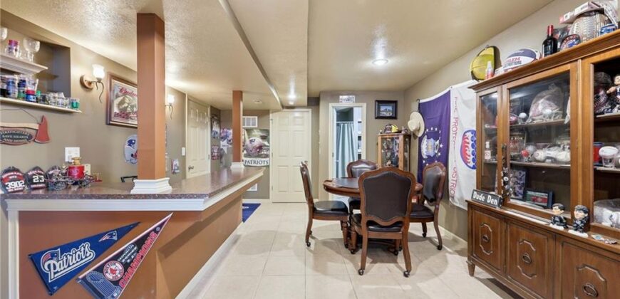 318 Shannon Avenue, Smithville, MO 64089