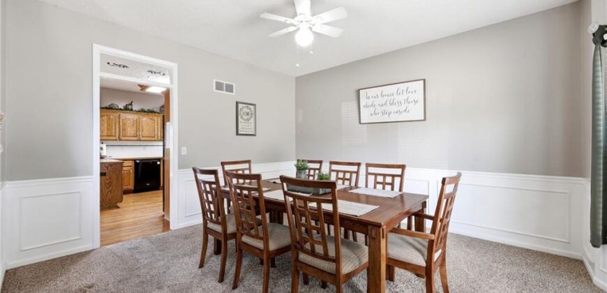 318 Shannon Avenue, Smithville, MO 64089
