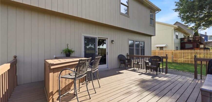 318 Shannon Avenue, Smithville, MO 64089