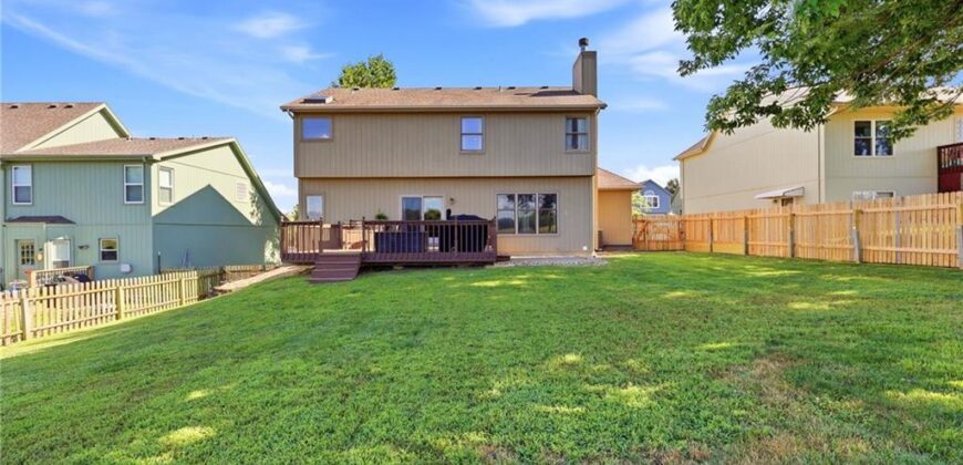 318 Shannon Avenue, Smithville, MO 64089