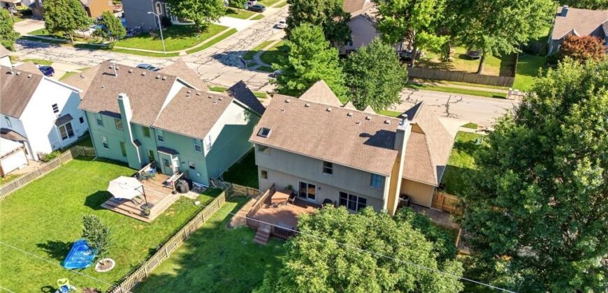 318 Shannon Avenue, Smithville, MO 64089