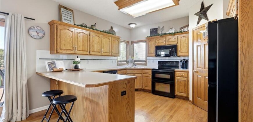 318 Shannon Avenue, Smithville, MO 64089