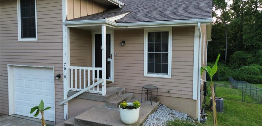 7010 Orchard Street, Liberty, MO 64068