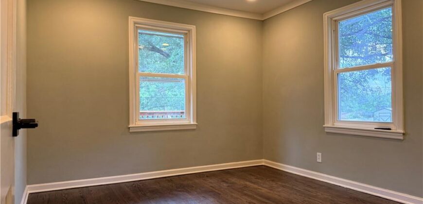 4711 N Kansas Avenue, Kansas City, MO 64117