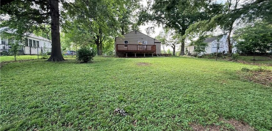 4711 N Kansas Avenue, Kansas City, MO 64117