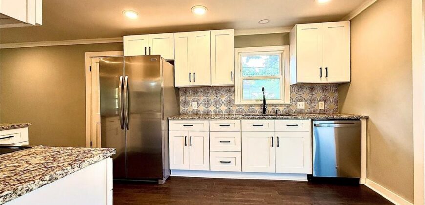 4711 N Kansas Avenue, Kansas City, MO 64117