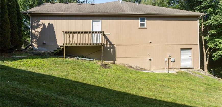 4304 NE 85th Street, Kansas City, MO 64156