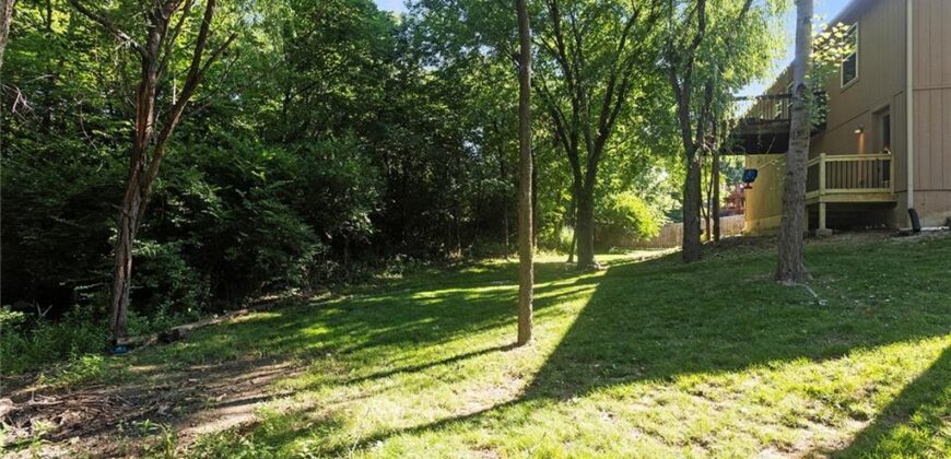 4304 NE 85th Street, Kansas City, MO 64156