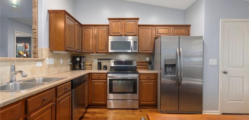 4304 NE 85th Street, Kansas City, MO 64156