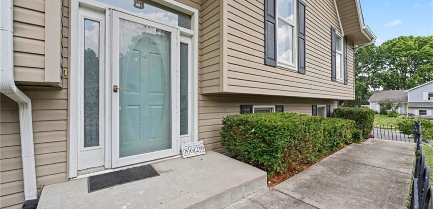 8626 N Wayland Avenue, Kansas City, MO 64153