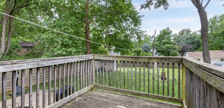 1617 NE 50th Street, Kansas City, MO 64118
