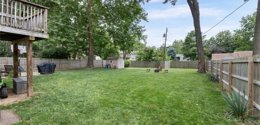 1617 NE 50th Street, Kansas City, MO 64118