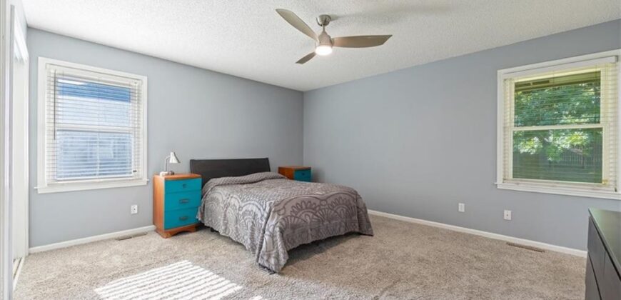 5004 NW 85th Street, Kansas City, MO 64154