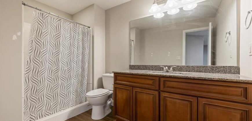 5004 NW 85th Street, Kansas City, MO 64154