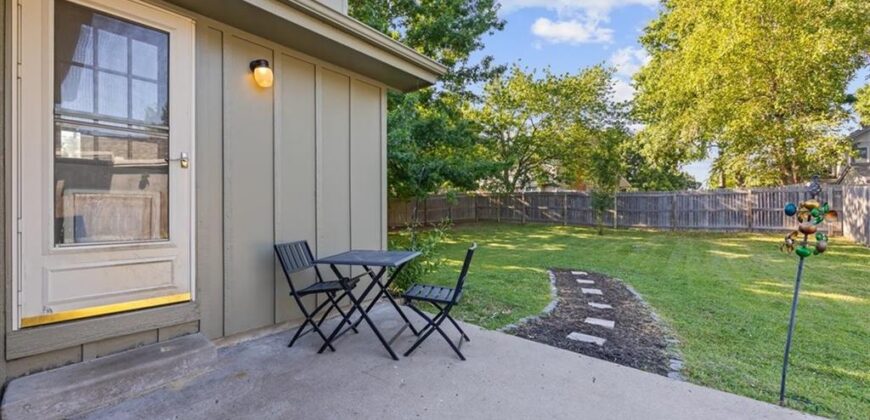 5004 NW 85th Street, Kansas City, MO 64154