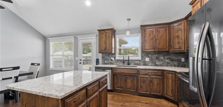 311 Fairview Circle, Platte City, MO 64079