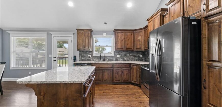311 Fairview Circle, Platte City, MO 64079