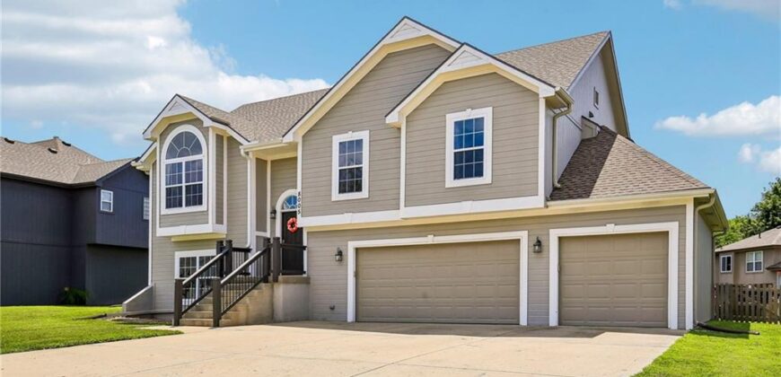 8005 NE 111th Street, Kansas City, MO 64157
