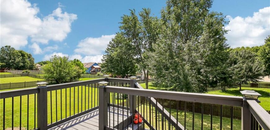8005 NE 111th Street, Kansas City, MO 64157