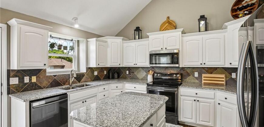 8005 NE 111th Street, Kansas City, MO 64157