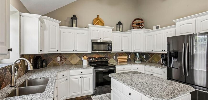 8005 NE 111th Street, Kansas City, MO 64157
