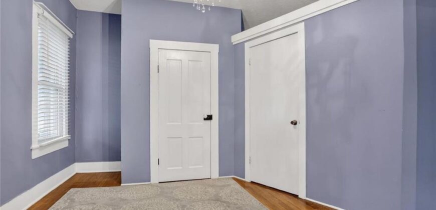 400 S Missouri Street, Liberty, MO 64068