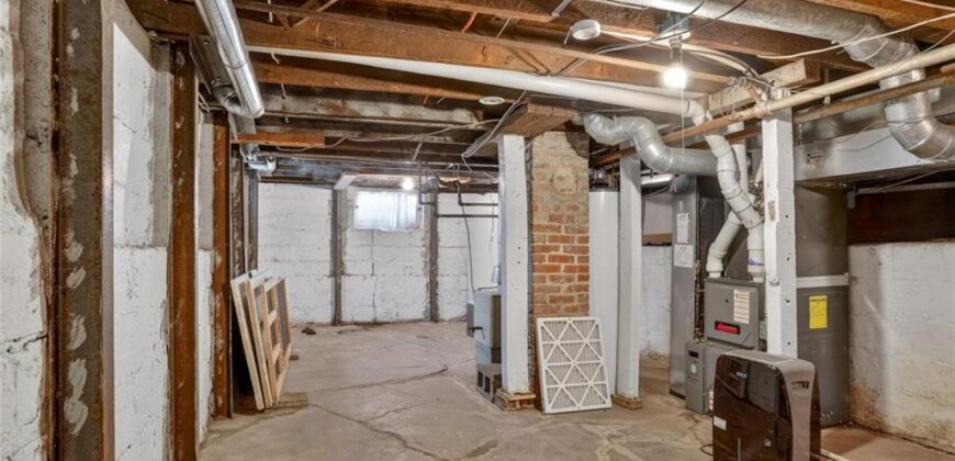 400 S Missouri Street, Liberty, MO 64068
