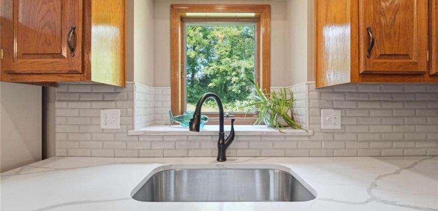 4001 NE 100th Street, Kansas City, MO 64156