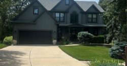 7900 N Birch Lane, Kansas City, MO 64151