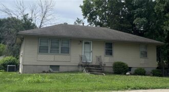439 E Whittier Street, Kansas City, MO 64119