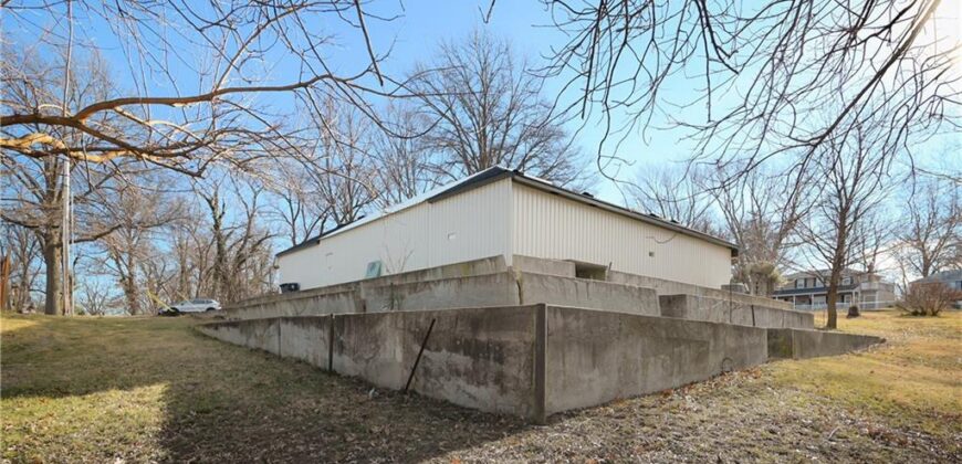 1030 NE 88th Street, Kansas City, MO 64155