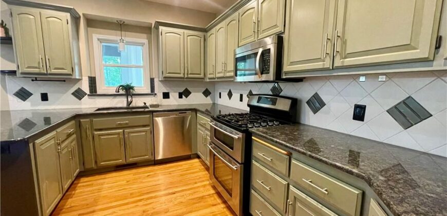 3801 NE 72nd Terrace, Gladstone, MO 64119