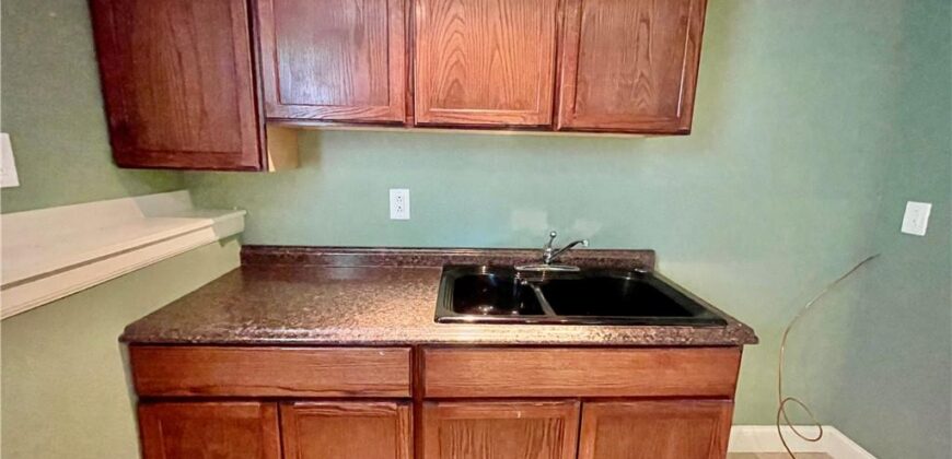 3801 NE 72nd Terrace, Gladstone, MO 64119