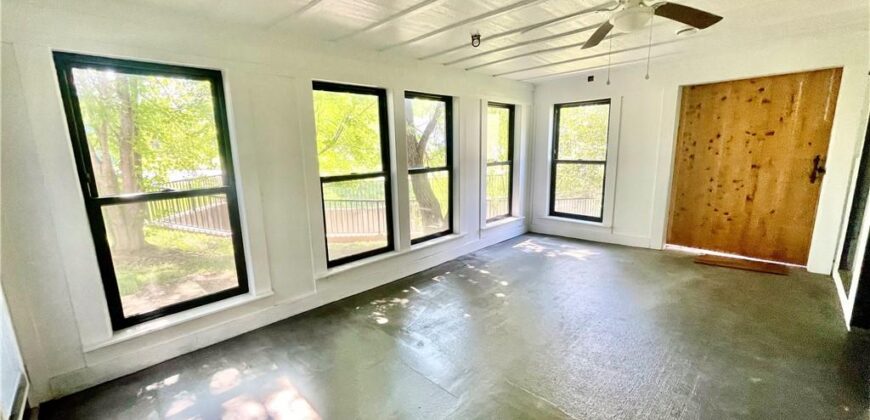 3801 NE 72nd Terrace, Gladstone, MO 64119