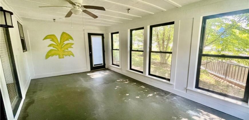 3801 NE 72nd Terrace, Gladstone, MO 64119