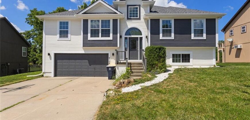 2108 NE 91st Terrace, Kansas City, MO 64155
