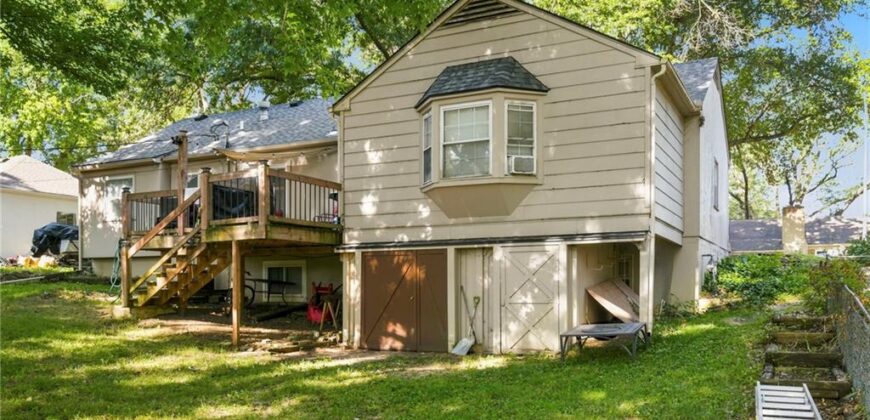5025 NE Tarkio Street, Kansas City, MO 64118