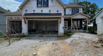 1957 Longview Drive, Liberty, MO 64068