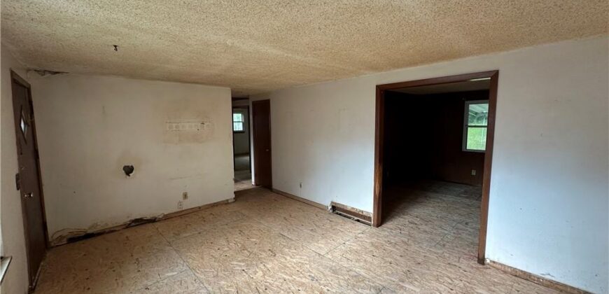 6303 N Broadway Street, Kansas City, MO 64118