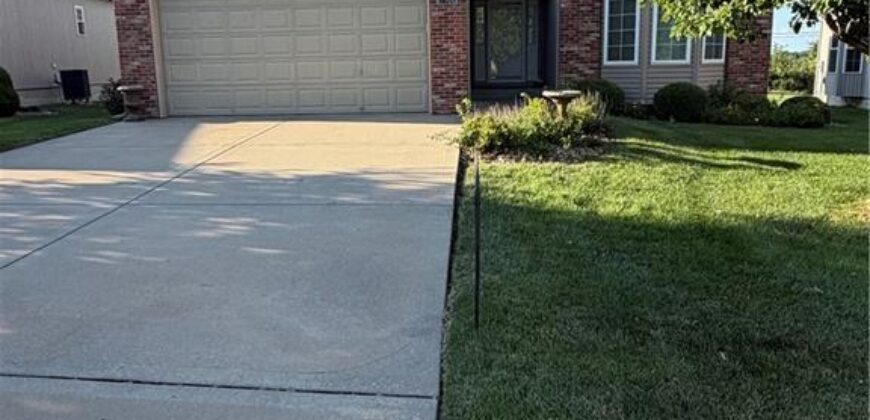 7500 NE 113th Street, Kansas City, MO 64157