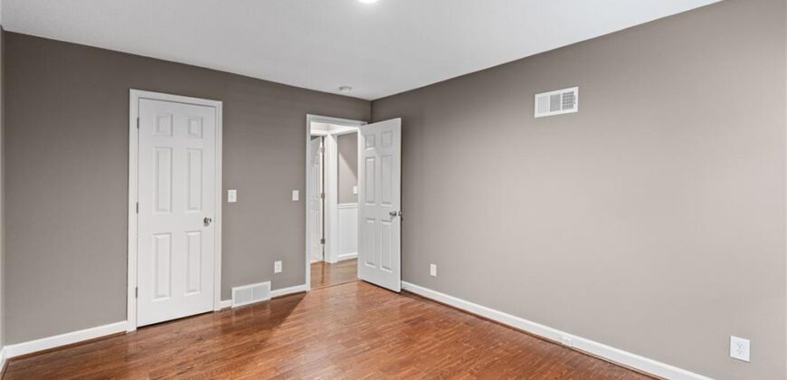 7400 N Granby Avenue, Kansas City, MO 64151