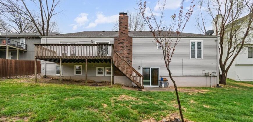 7400 N Granby Avenue, Kansas City, MO 64151
