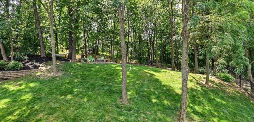 14155 NW 68th Street, Parkville, MO 64152