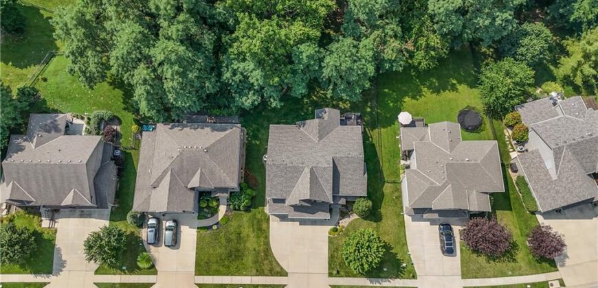 14155 NW 68th Street, Parkville, MO 64152
