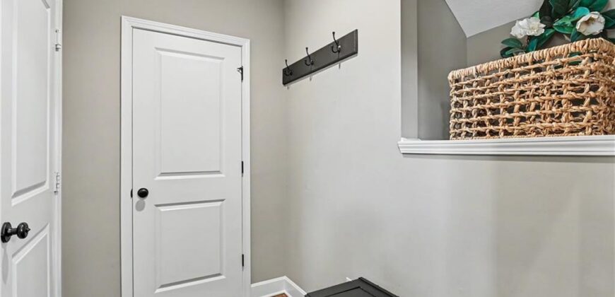 14155 NW 68th Street, Parkville, MO 64152